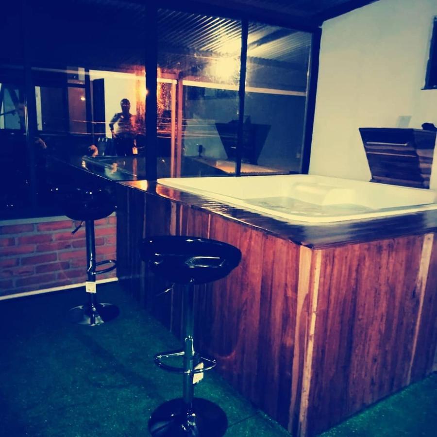 Hostal Spa Casa De Piedra Con Jacuzzi Santa Rosa de Cabal Dış mekan fotoğraf