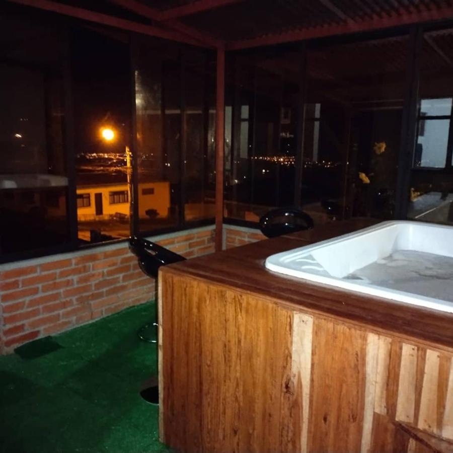 Hostal Spa Casa De Piedra Con Jacuzzi Santa Rosa de Cabal Dış mekan fotoğraf