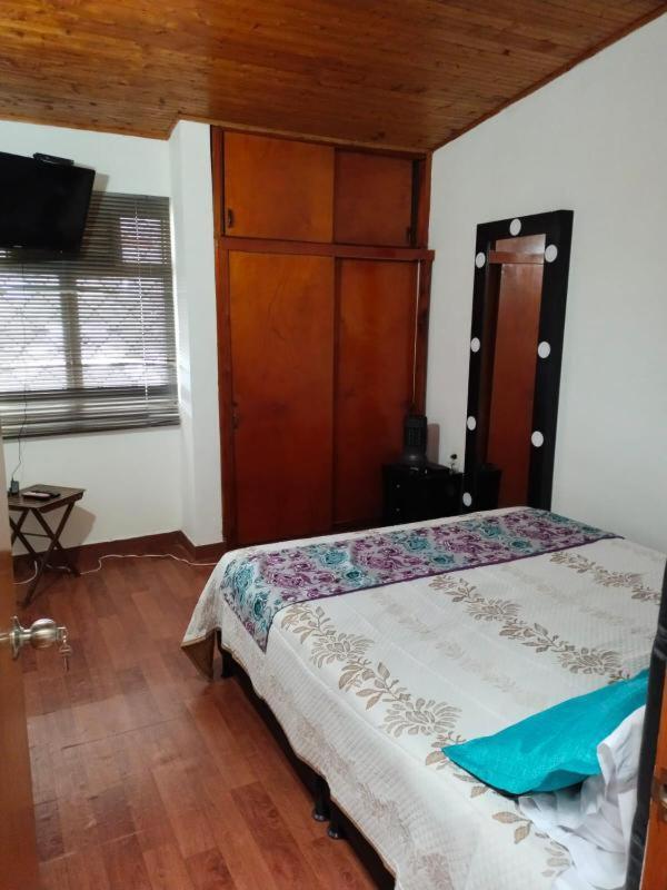 Hostal Spa Casa De Piedra Con Jacuzzi Santa Rosa de Cabal Dış mekan fotoğraf