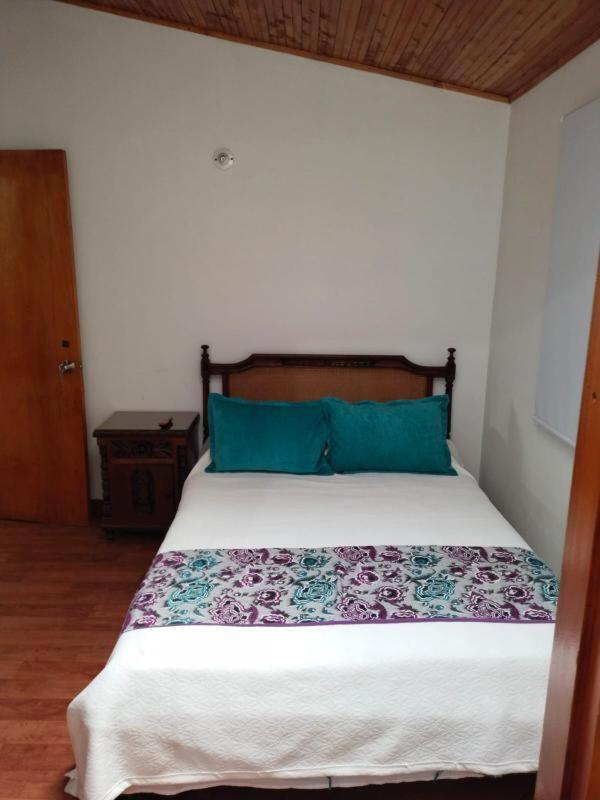Hostal Spa Casa De Piedra Con Jacuzzi Santa Rosa de Cabal Dış mekan fotoğraf