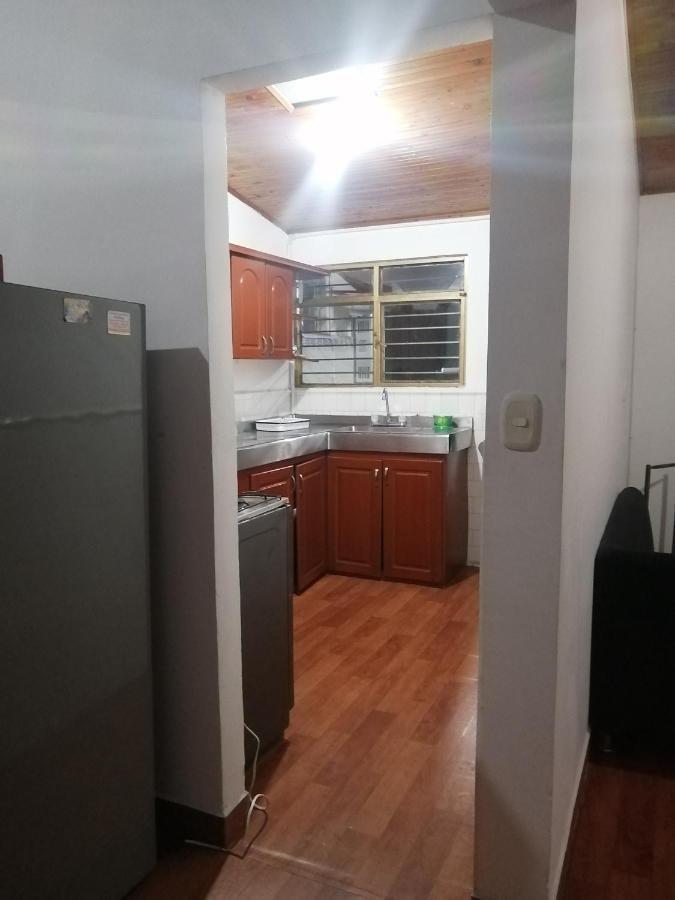 Hostal Spa Casa De Piedra Con Jacuzzi Santa Rosa de Cabal Dış mekan fotoğraf